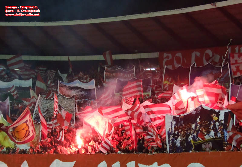 gal/2009-2010/CZ_spartak/delije08.jpg