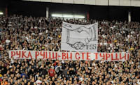 gal/2013-2014/cz_partizan_derbi145/_thb_delije05.jpg